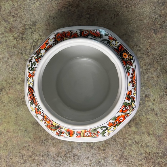 70s vintage floral storage canister - Picture 4 of 6